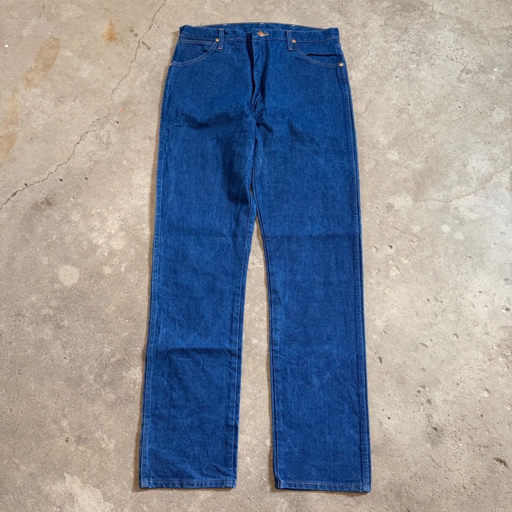 Wrangler 13MWZ Jeans Men 37x36 (Fits 35x36) Blue Cowboy Cut Rigid Indigo Denim - Picture 1 of 9